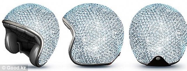 article-2025183-0d66bcce00000578-923468x177
