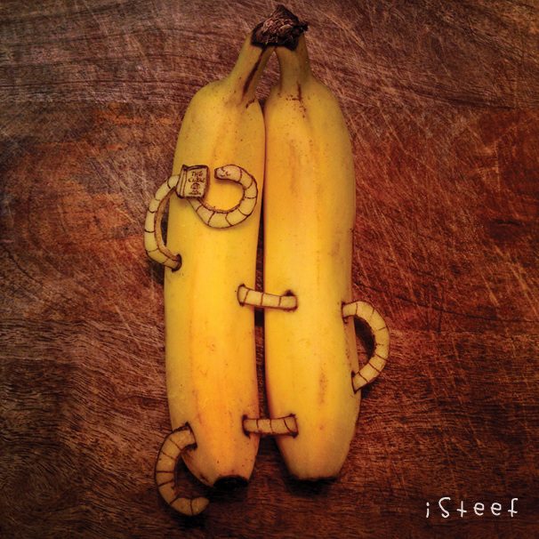 211-fruitdoodle-isteef-banana_book_worm