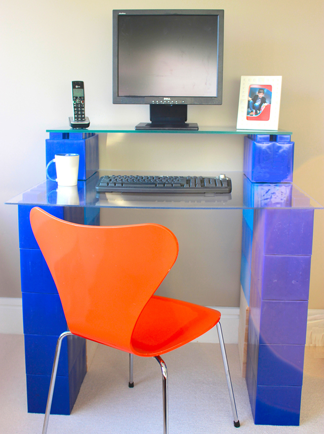 Desk-EverBlock-Brick-