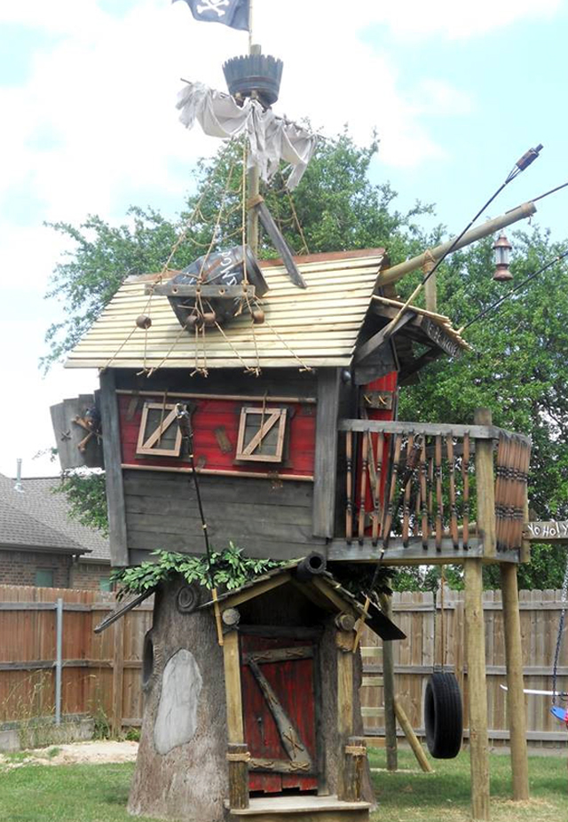 Pirate-Shack-Tree-House