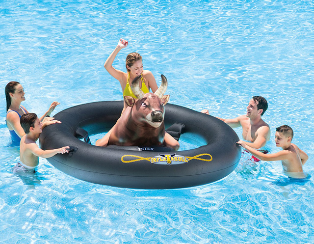 inflatabull-bull-riding-pool-float